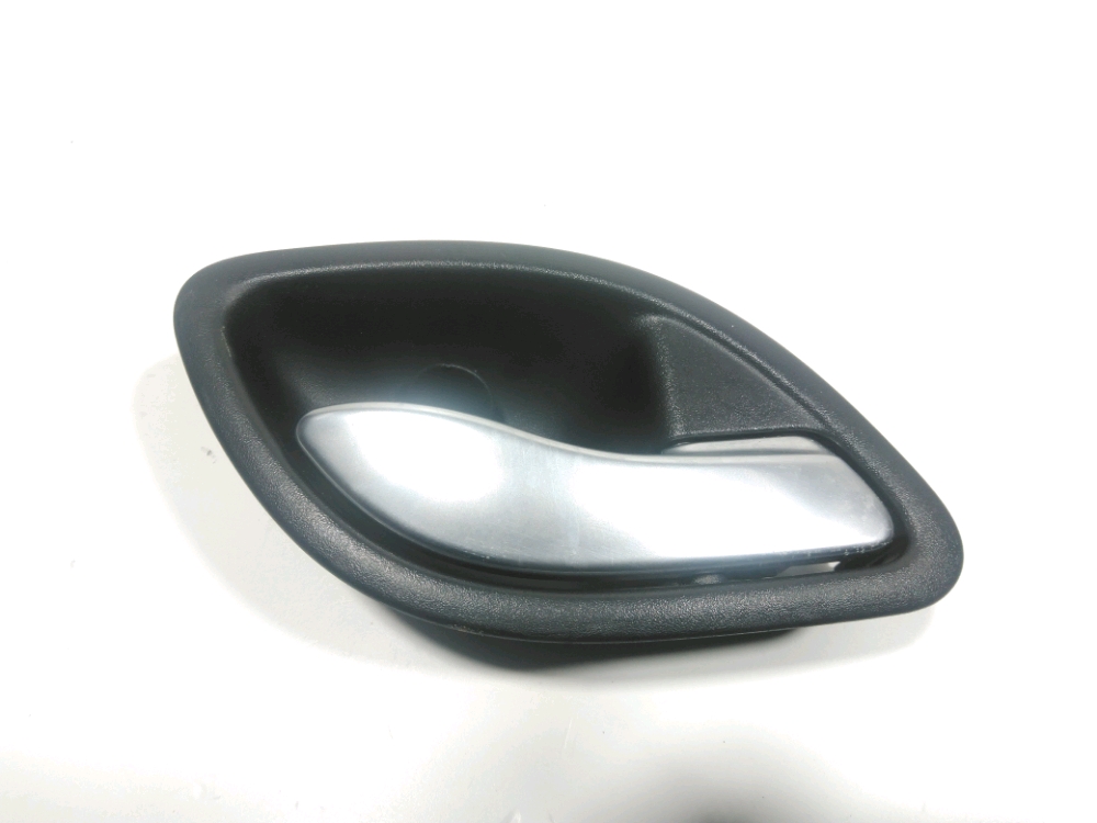 Poignée intérieure porte avant droite