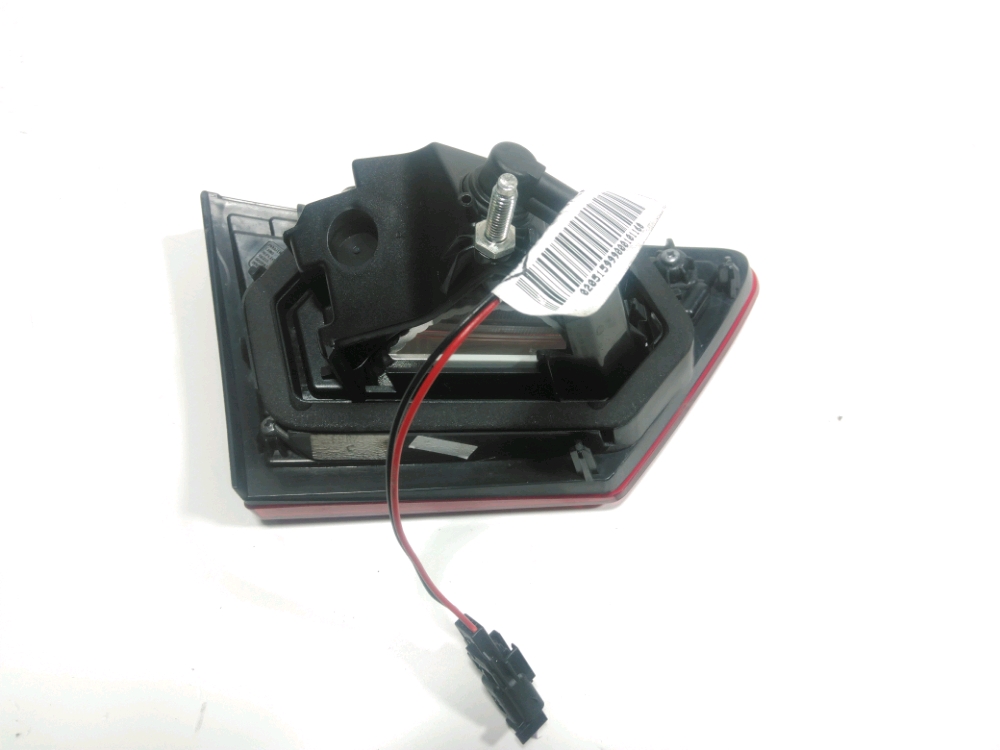 Feu arrière intérieur droit