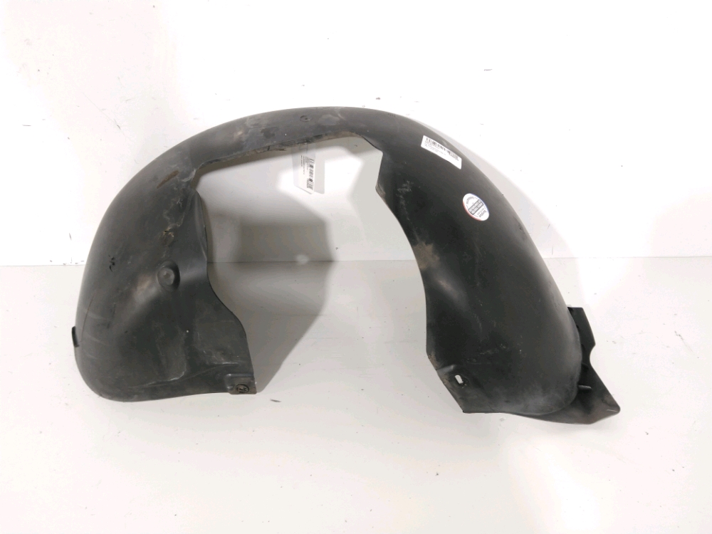 Pare-boue avant gauche