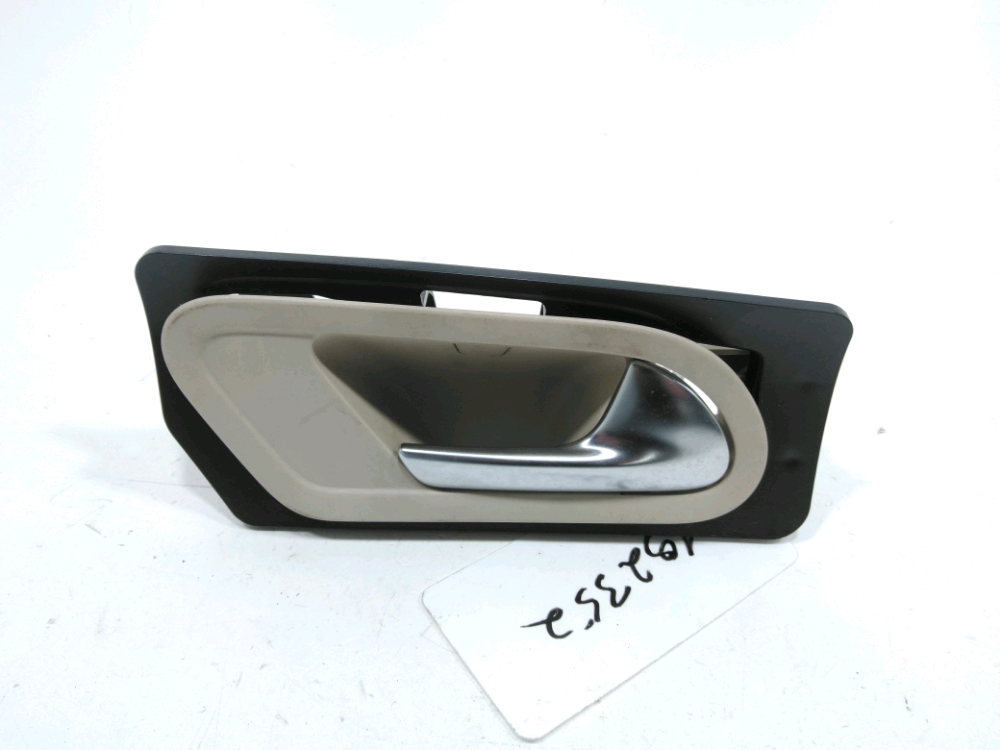 Poignee interieure porte avant droite