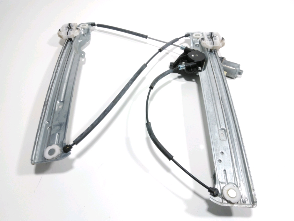 Lève-vitre électrique avant droit