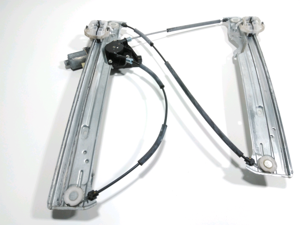 Lève-vitre électrique avant gauche