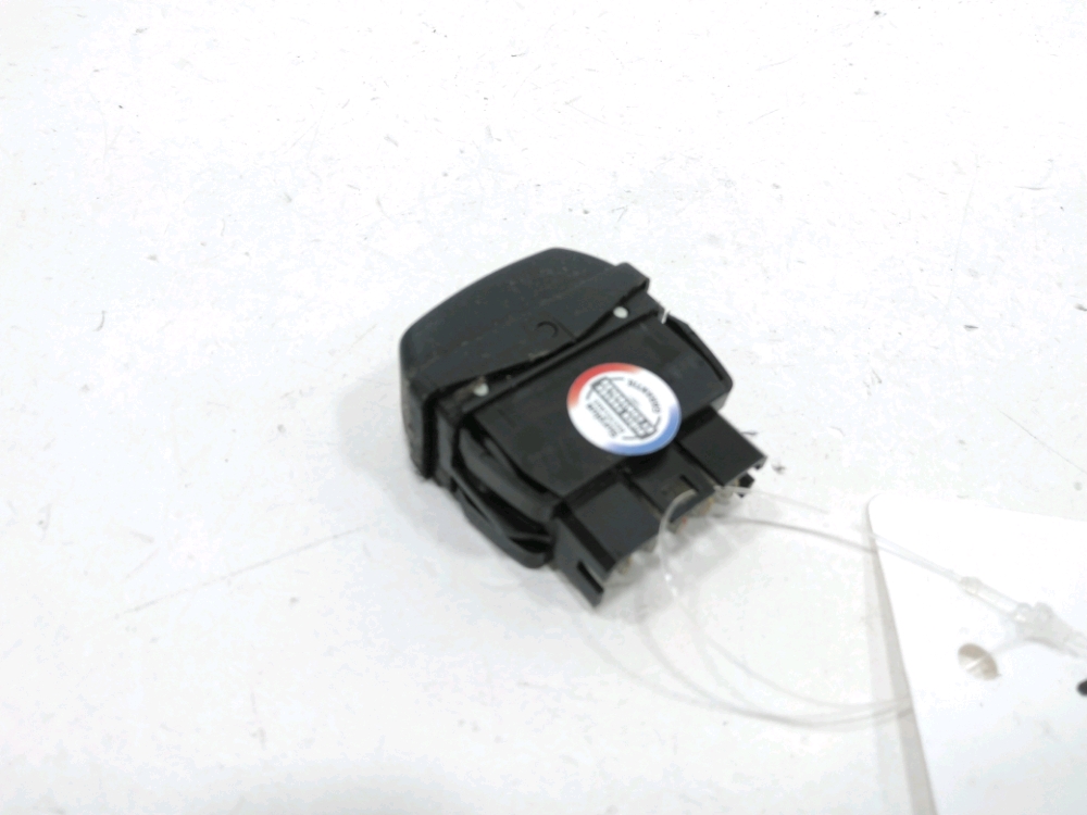 Commande lève-vitre avant droit