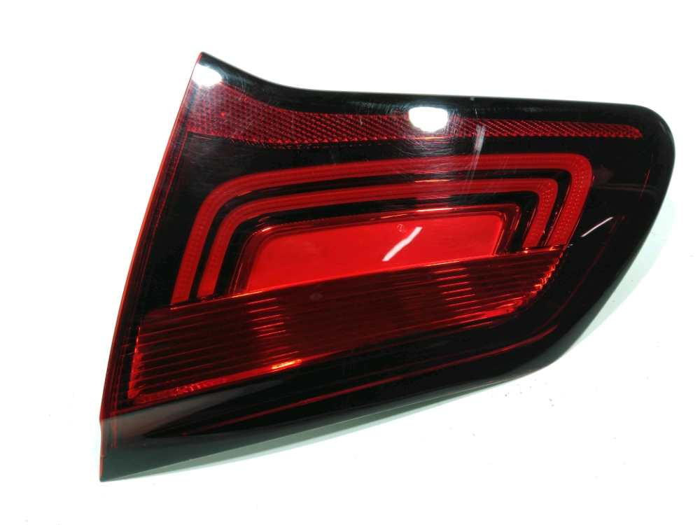 Feu arrière intérieur droit