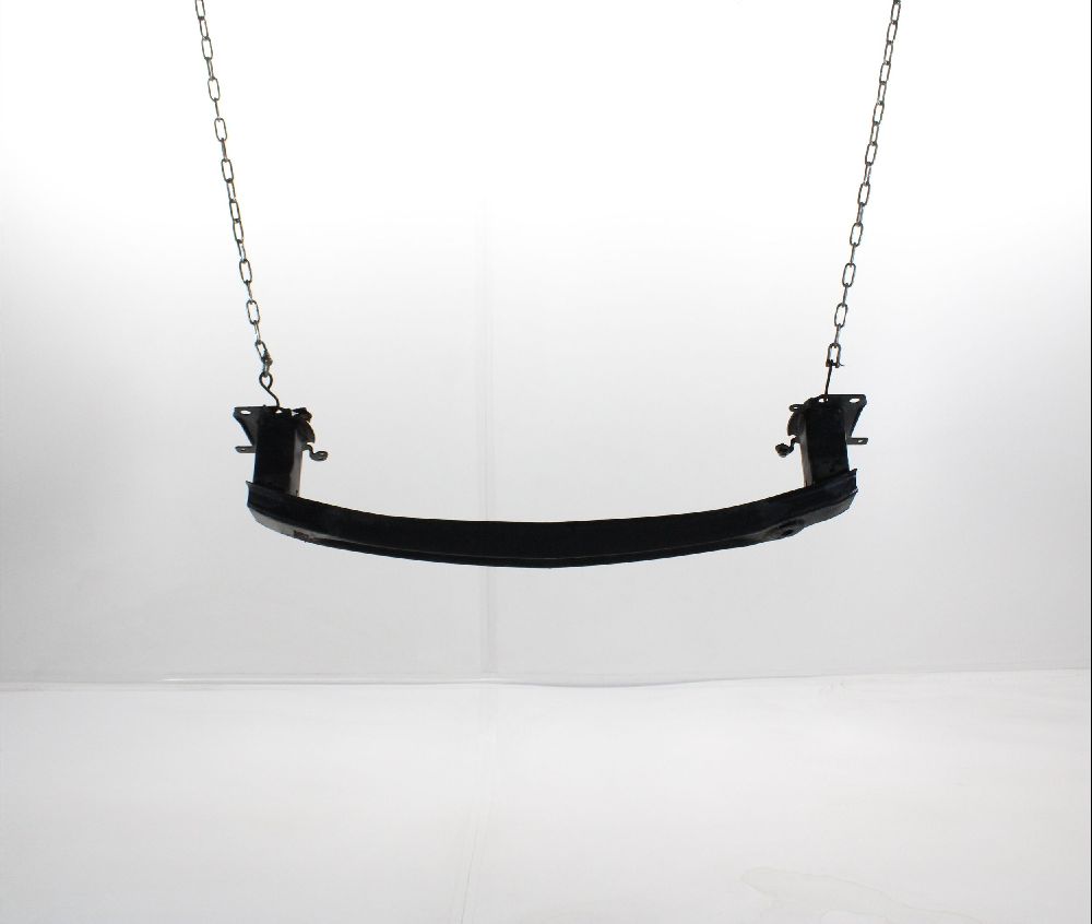 Renfort pare-choc avant