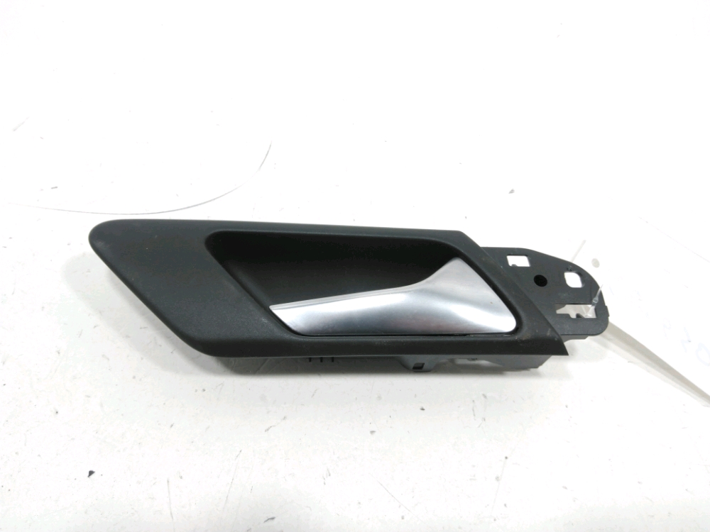 Poignée intérieure porte arrière droite