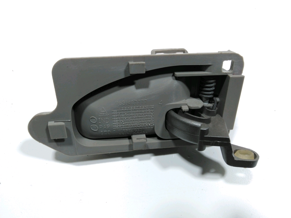 Poignée intérieure porte arrière gauche