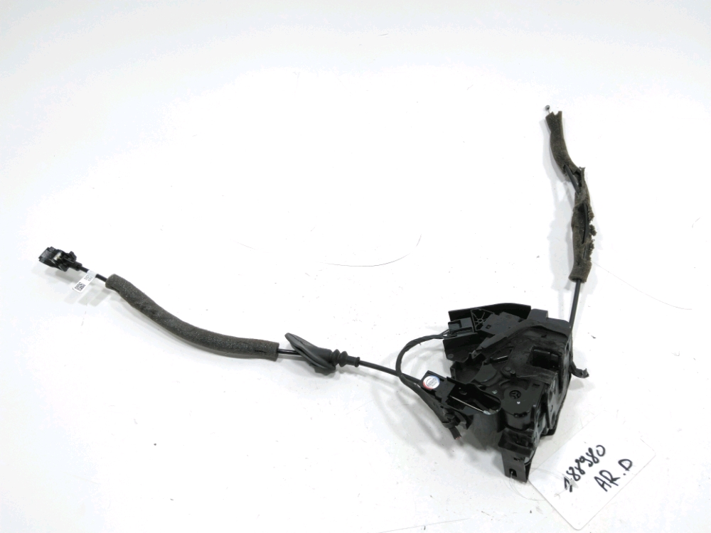 Serrure de porte arrière droite