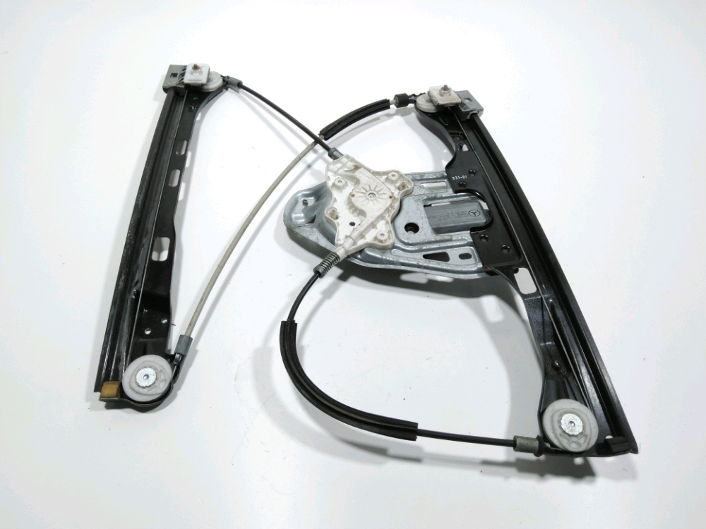 Leve-vitre electrique avant droit