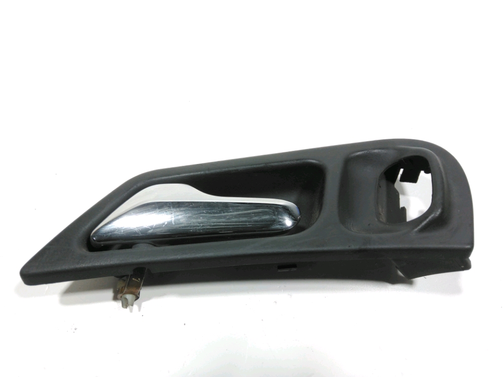 Poignee interieure porte arriere gauche