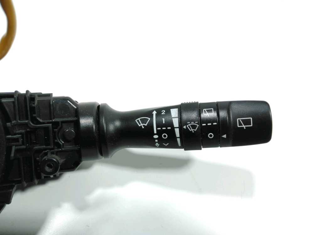 Commande sous-volant