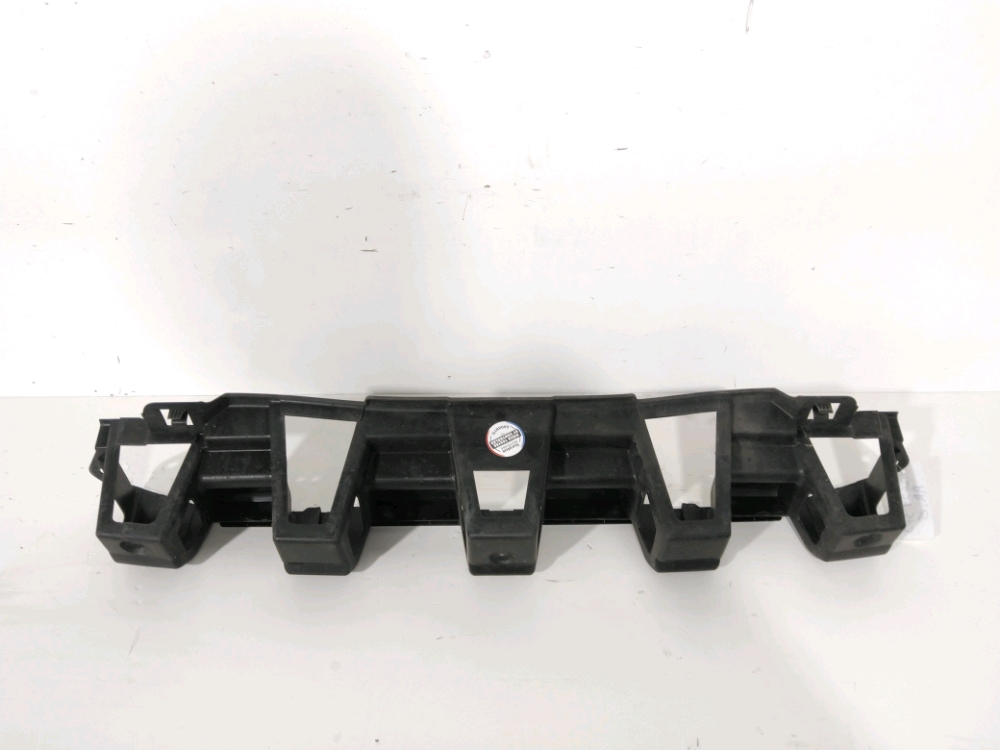 Support central de pare-choc arrière