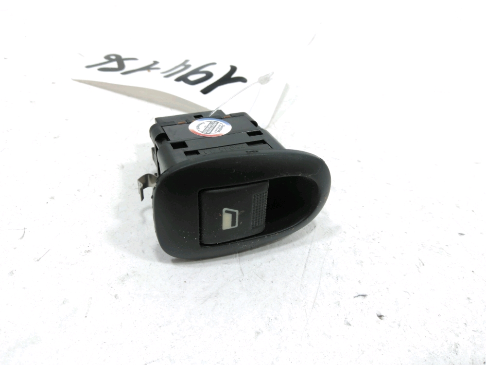 Commande lève-vitre arrière droit