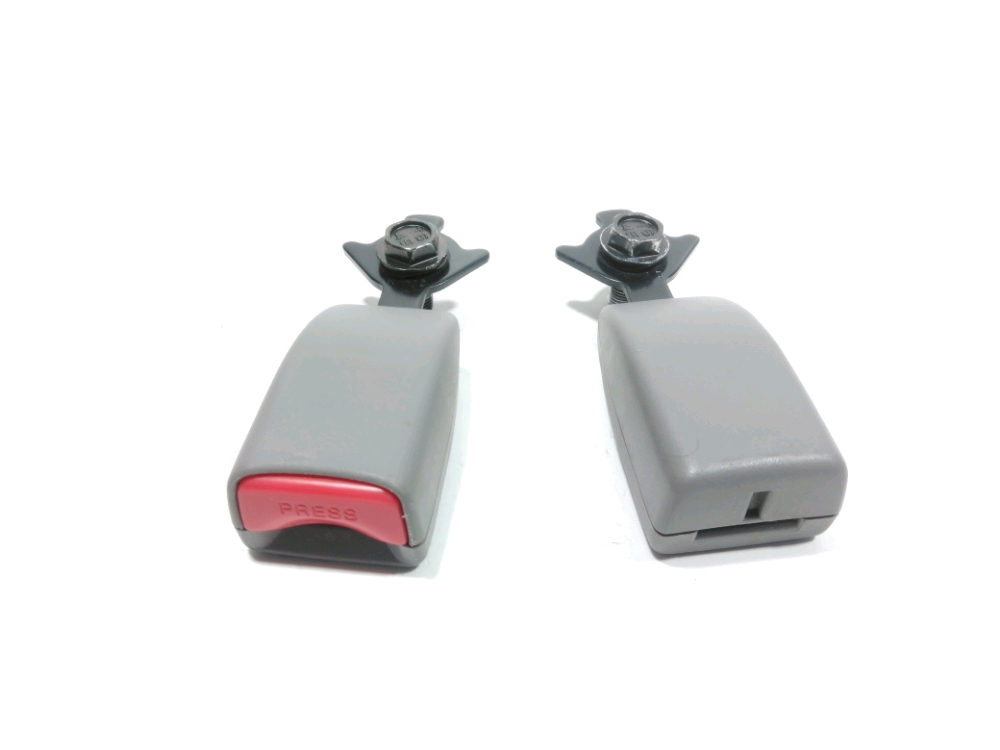 Ancrage ceinture arrière central