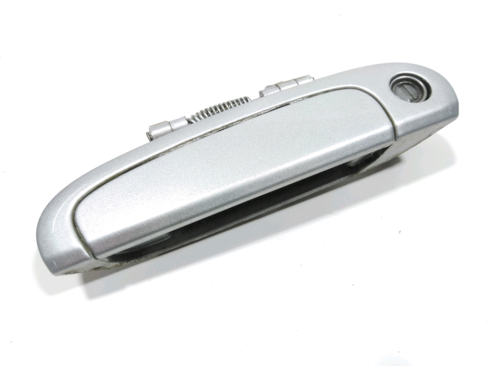 Poignee exterieure avant gauche