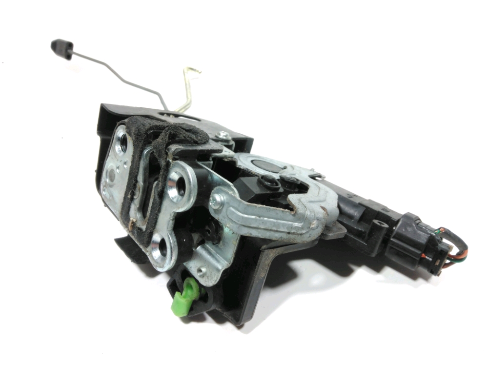 Serrure de porte avant gauche