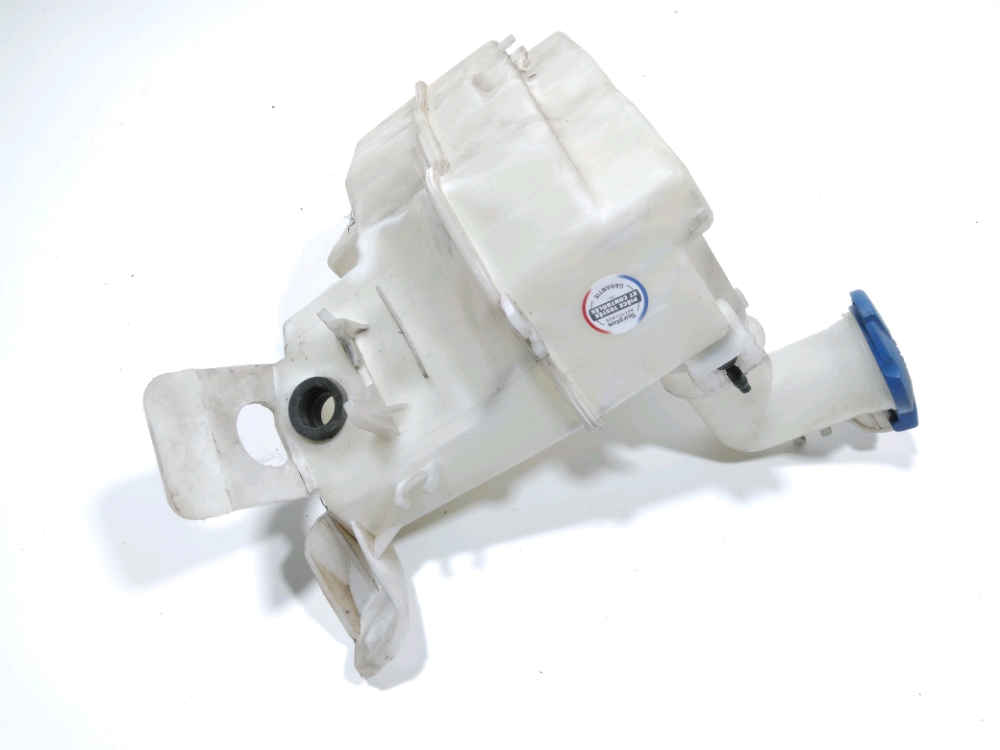 Réservoir de lave glace avant