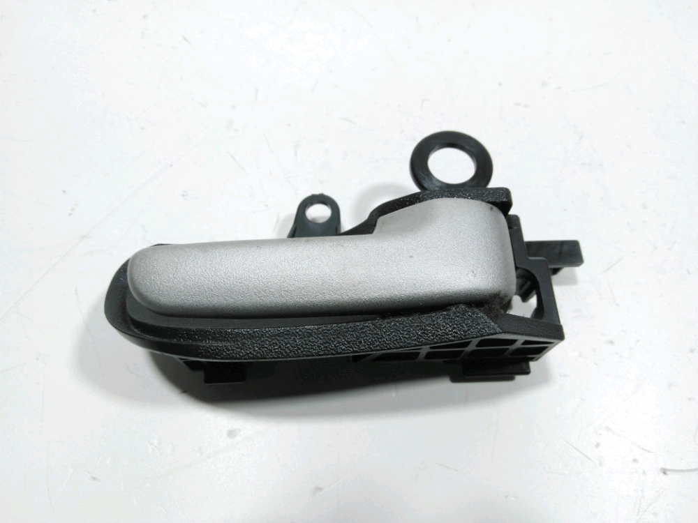 Poignée intérieure porte avant droite