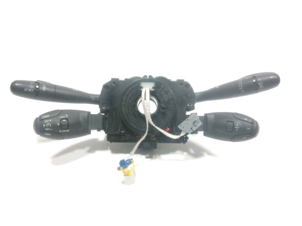 COMMANDE SOUS-VOLANT