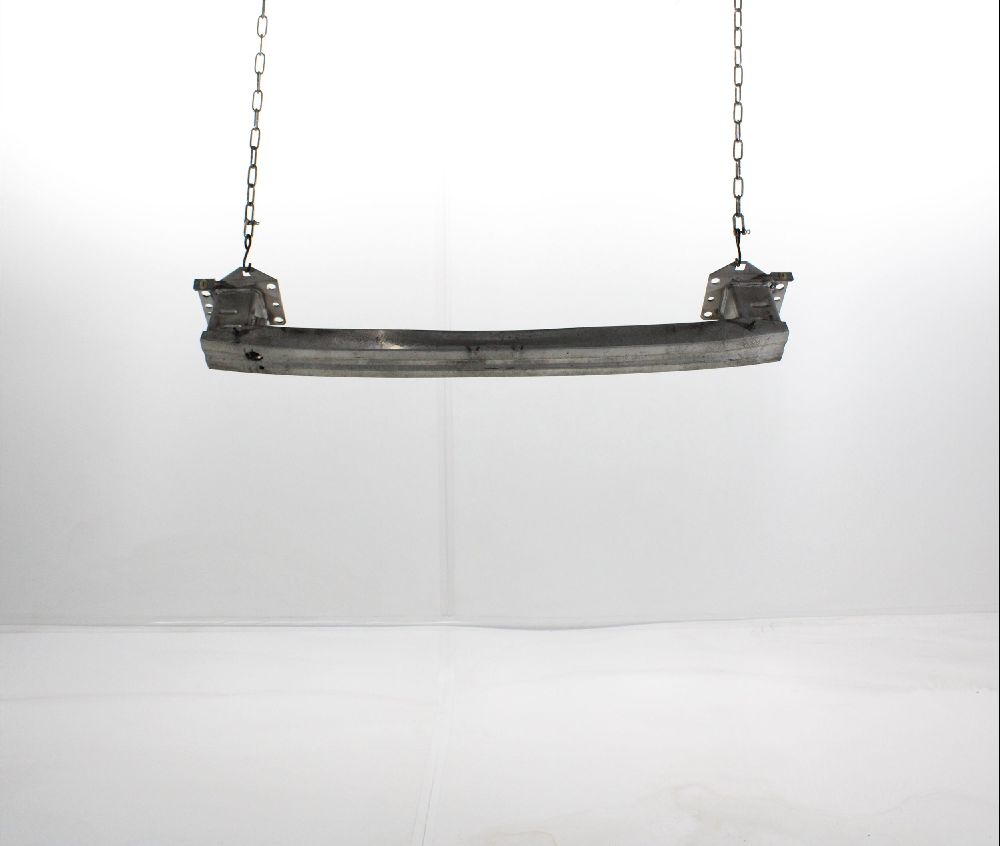 Renfort pare-choc avant