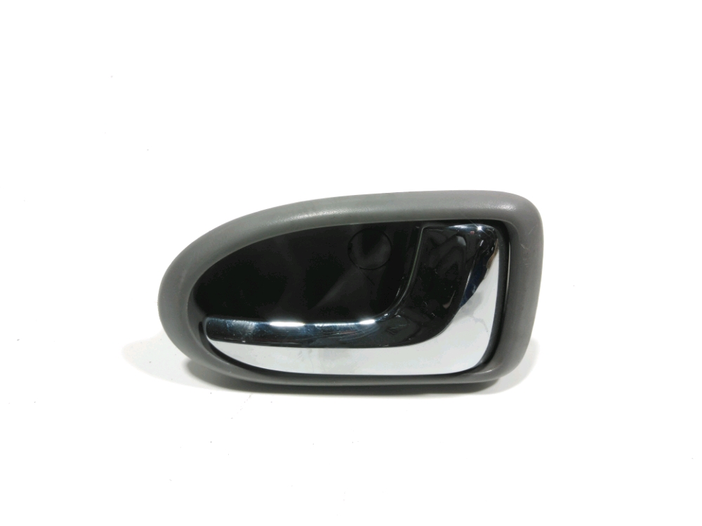 Poignee interieure porte avant droite