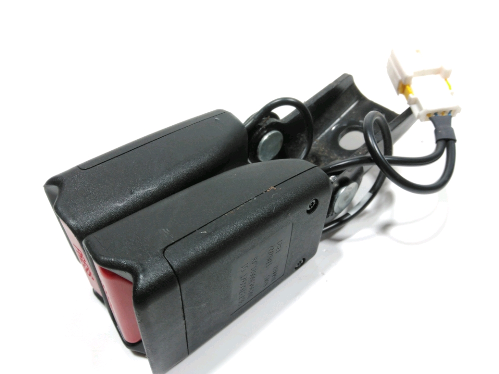 Ancrage ceinture arrière droit