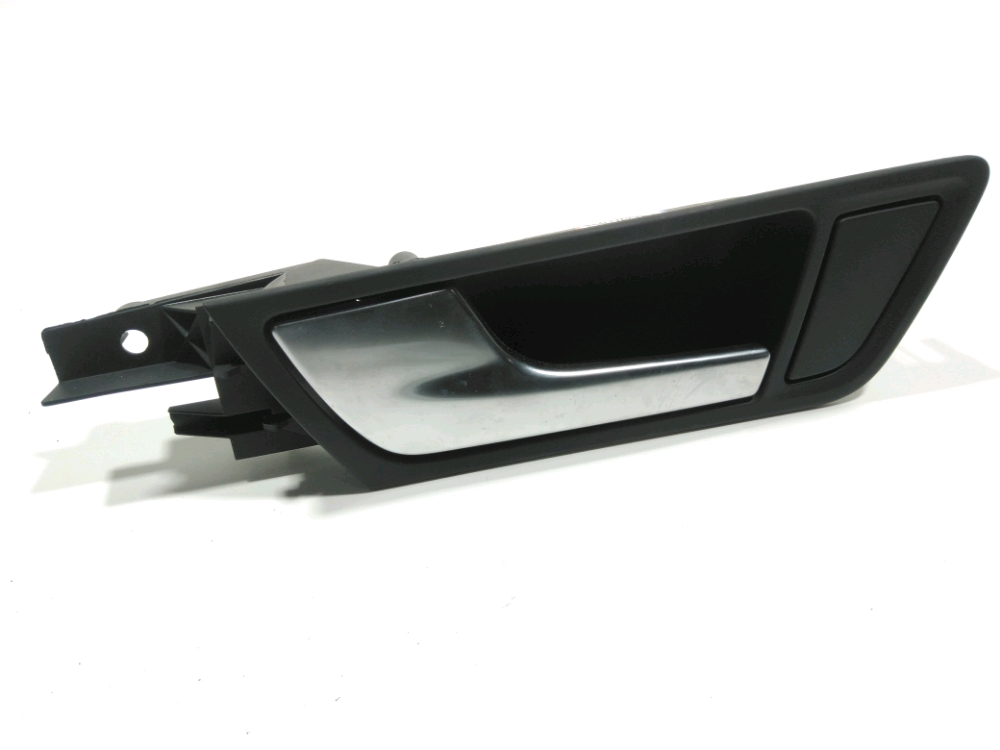 Poignee interieure porte arriere gauche