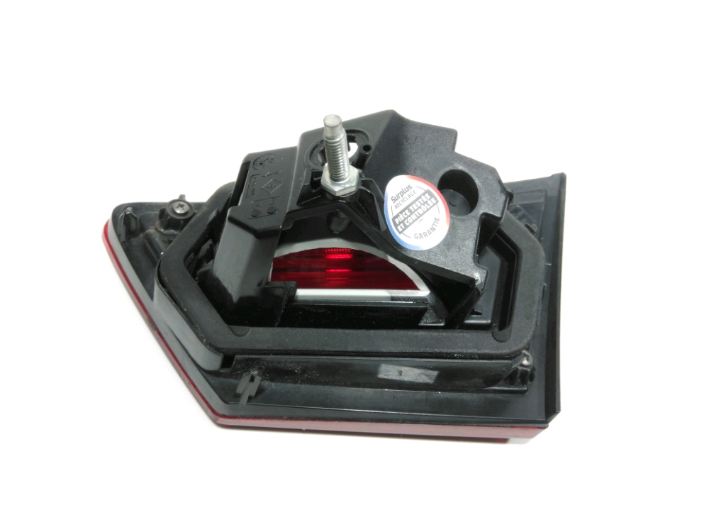 Feu arrière intérieur gauche