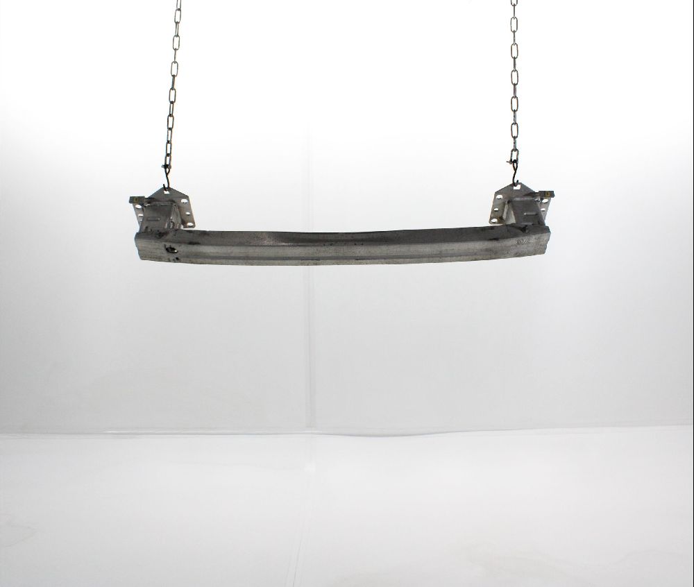 Renfort pare-choc avant