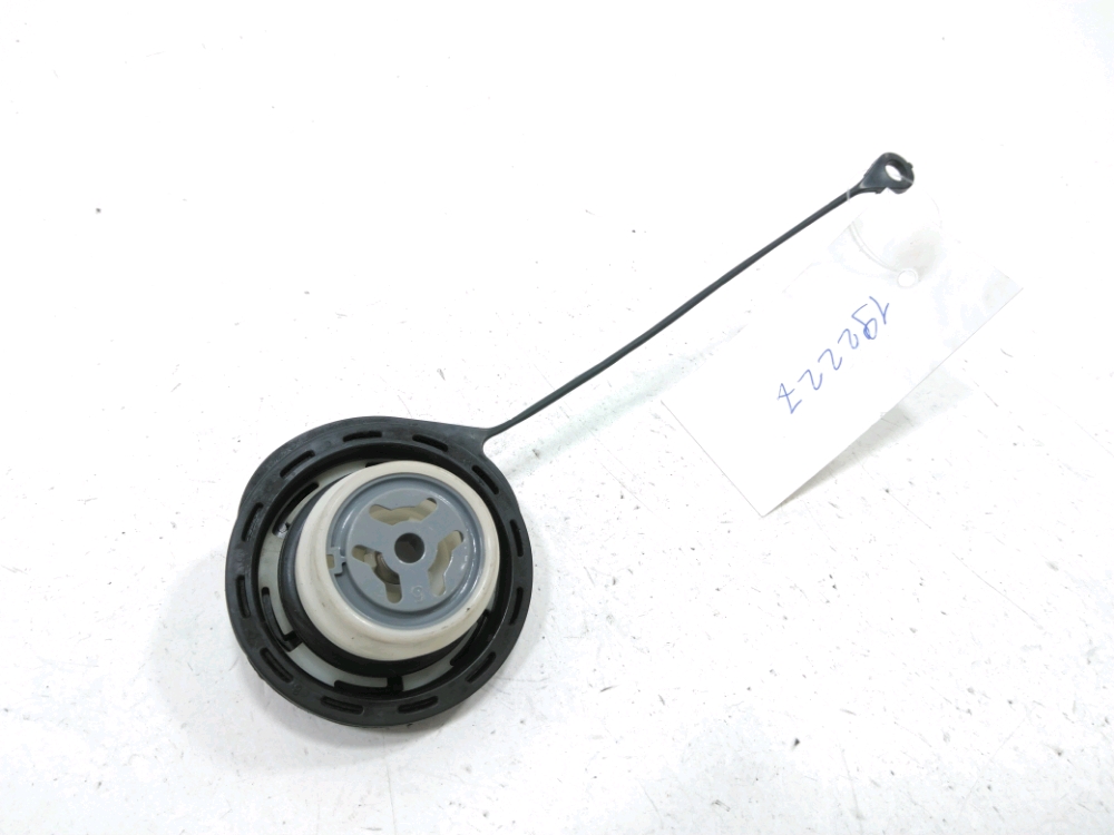 Bouchon de réservoir à carburant