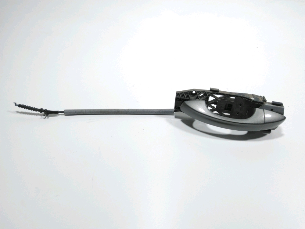 Poignée extérieure avant gauche