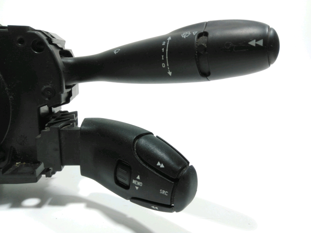 COMMANDE SOUS-VOLANT