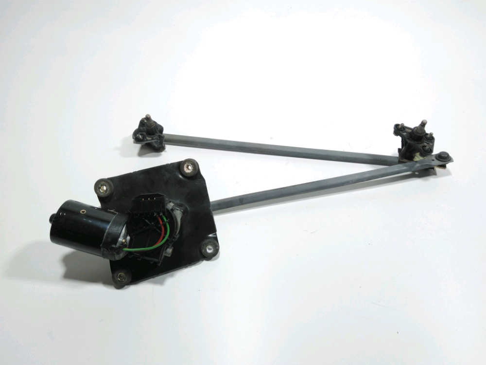 Mecanisme + moteur d'essuie glace avant