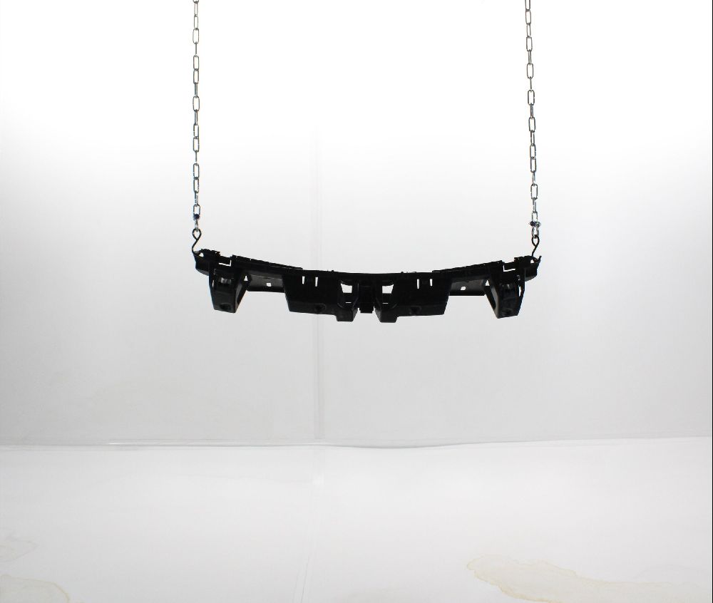 Support central de pare-choc arrière