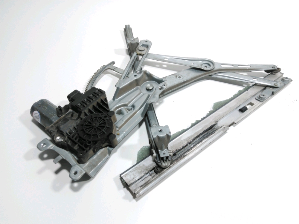 Lève-vitre électrique avant gauche