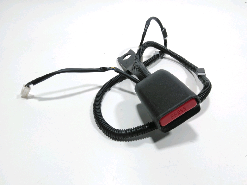 ANCRAGE CEINTURE AVANT DROIT