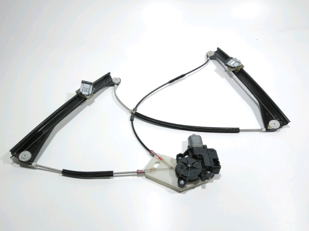 Leve-vitre electrique avant gauche