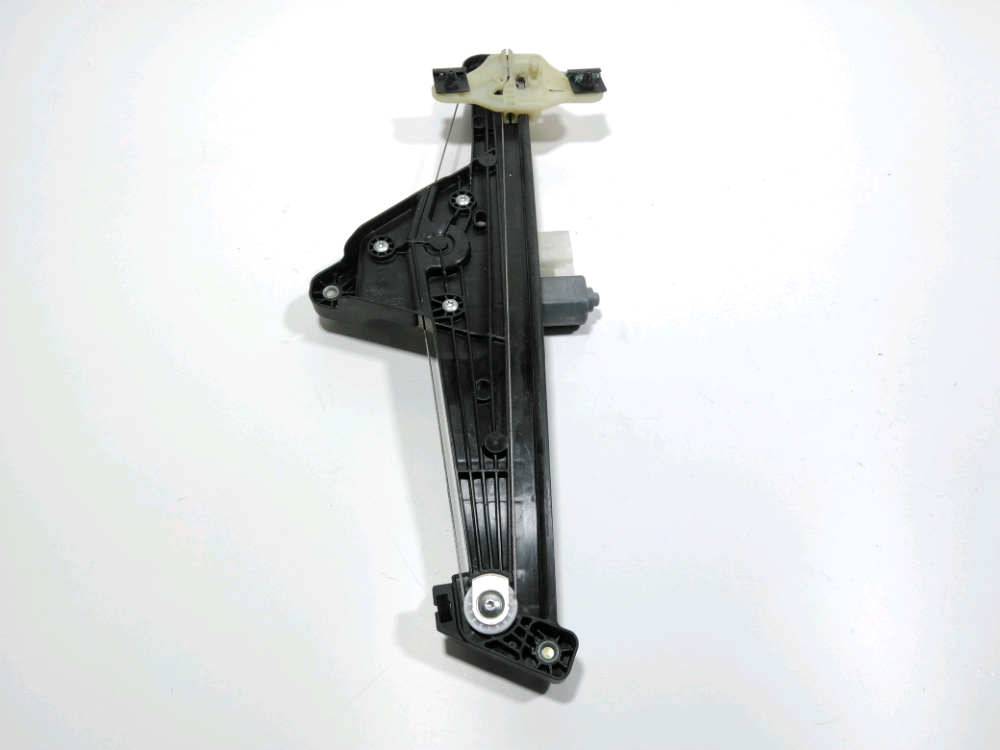 Lève-vitre électrique avant droit