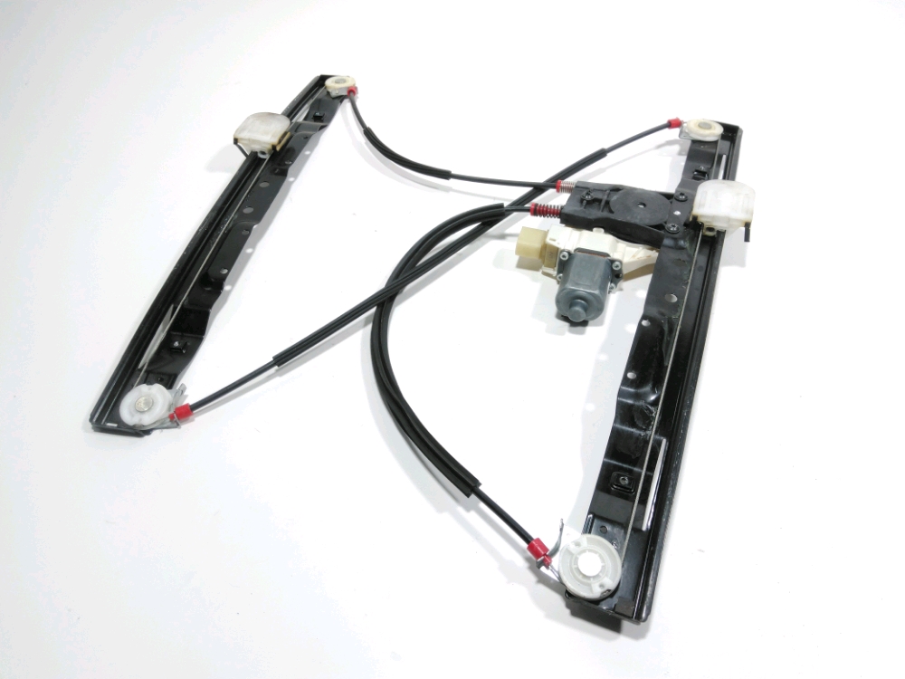 Lève-vitre électrique avant droit