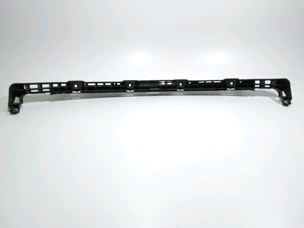 Support central de pare-choc arrière