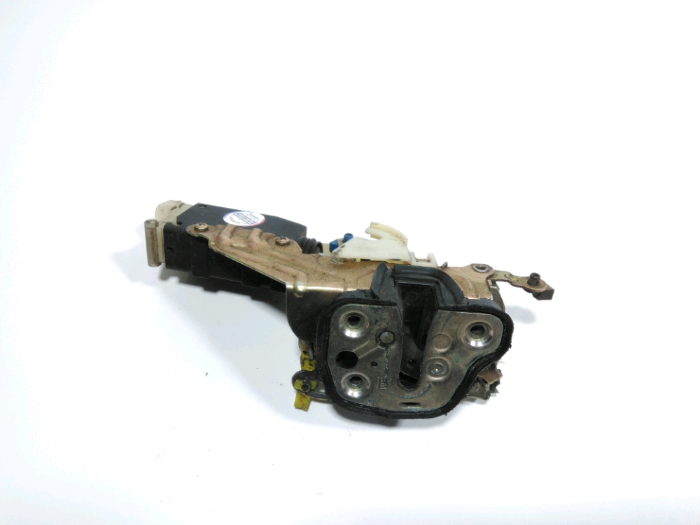 Serrure de porte avant droite