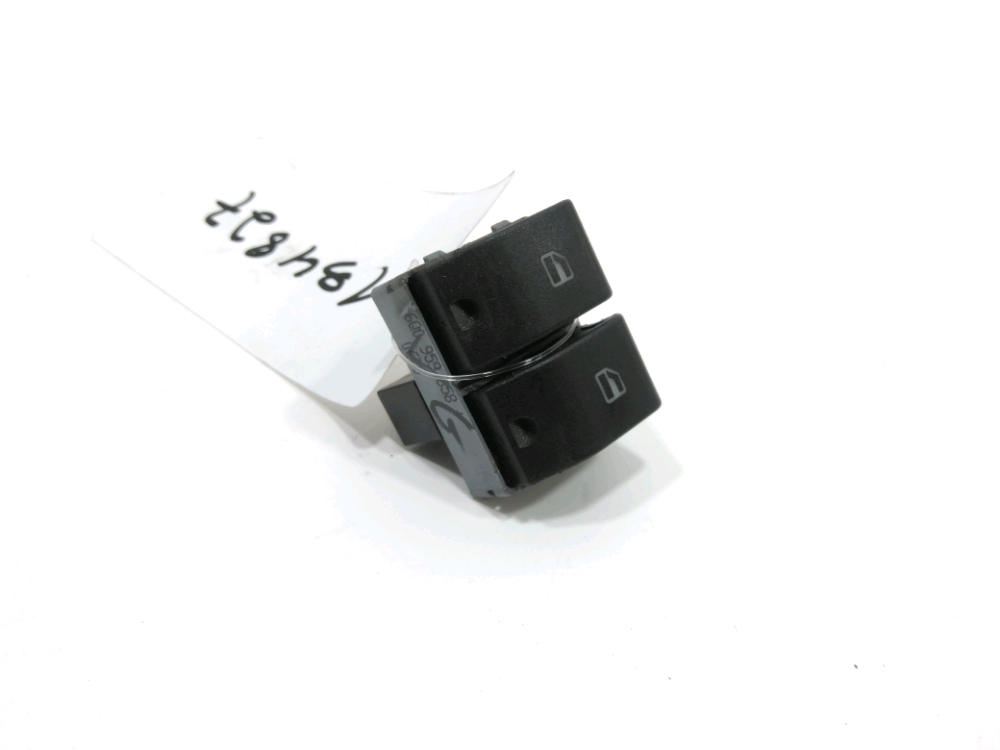 Commande lève-vitre avant gauche