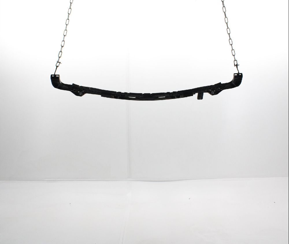 Support central de pare-choc arrière