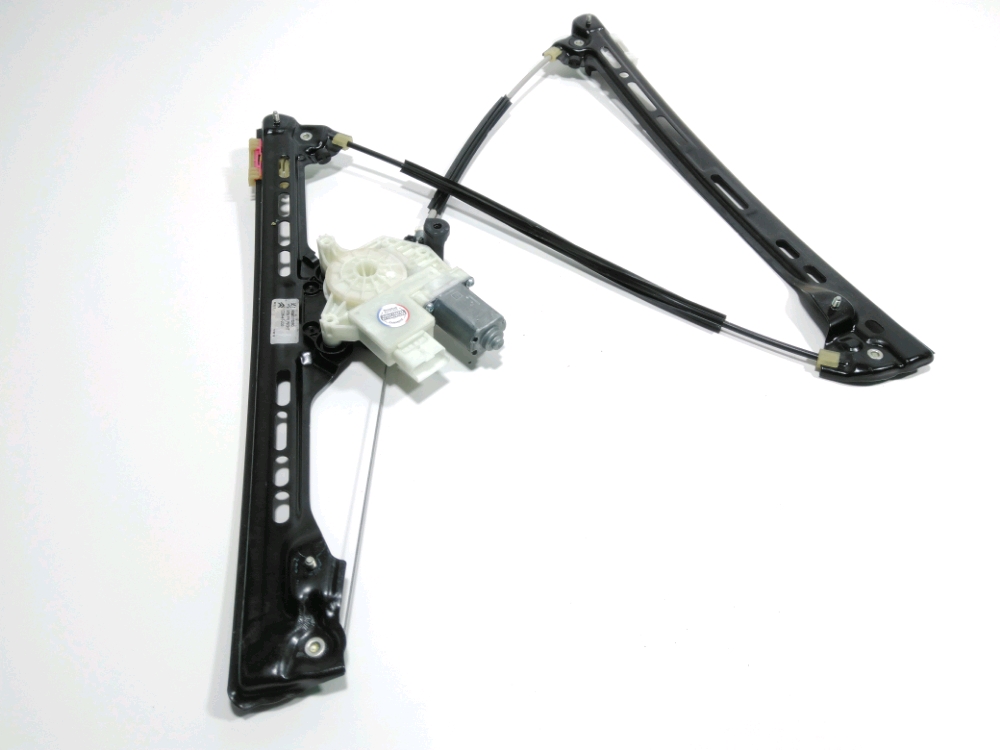 Lève-vitre électrique avant droit