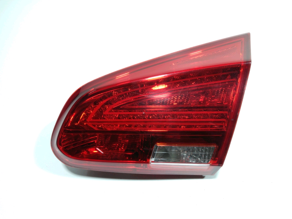 Feu arriere interieur droit
