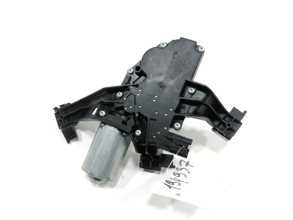 Moteur d'essuie glace arrière