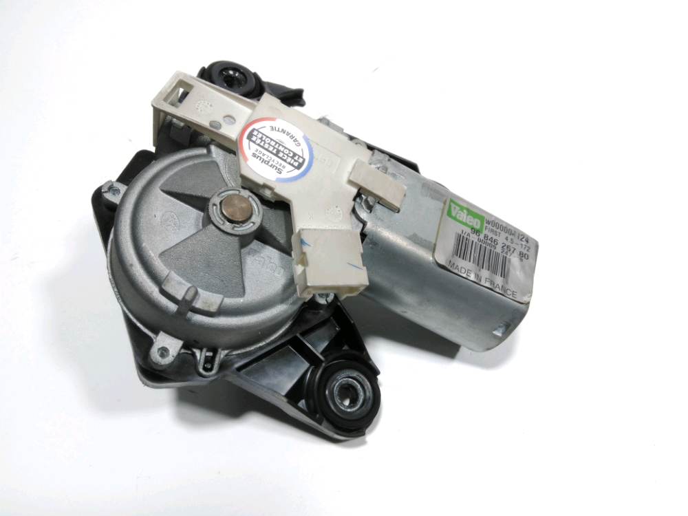 Moteur d'essuie glace arrière