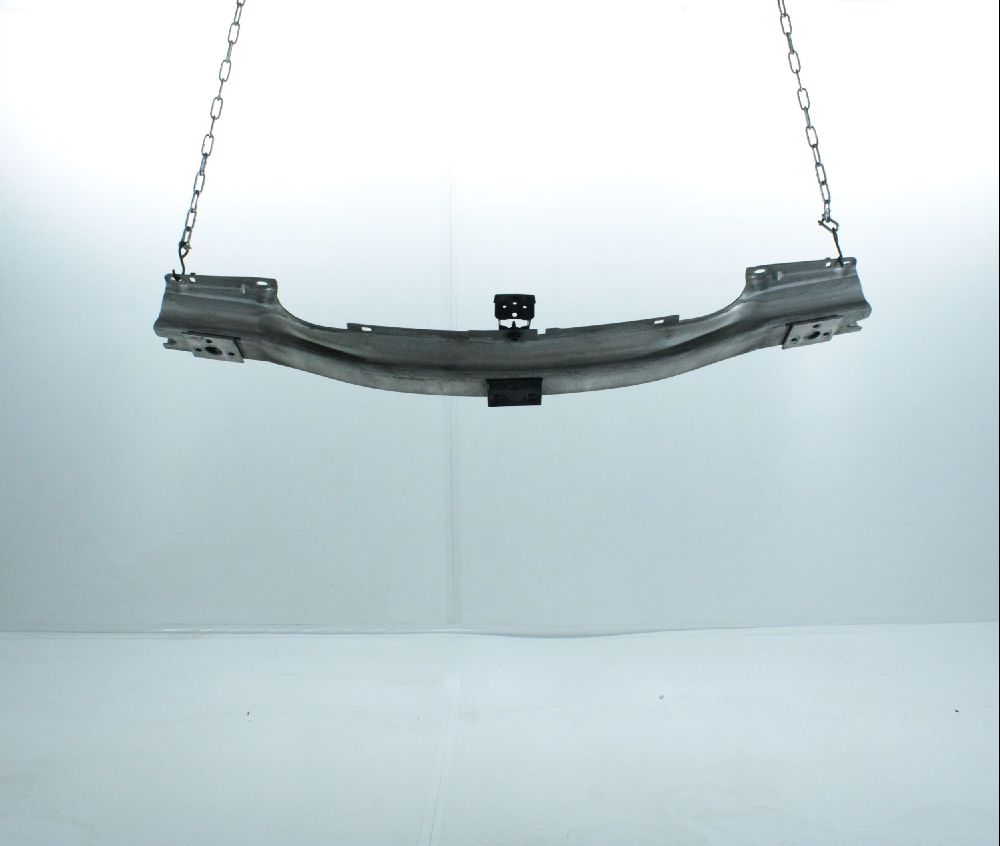 Renfort pare-choc avant