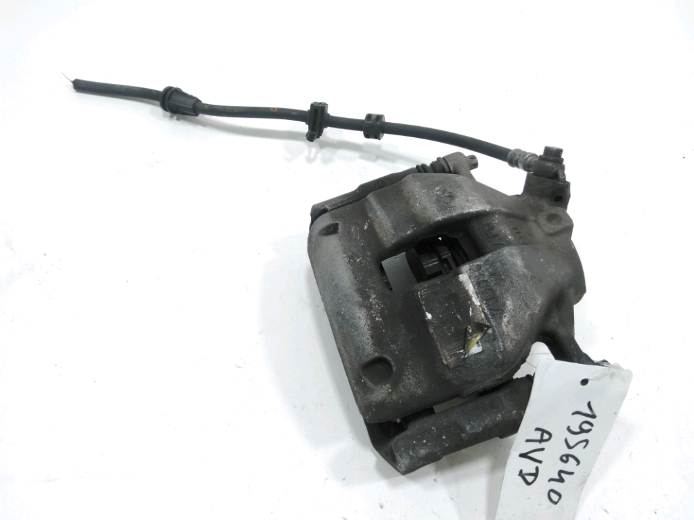 Etrier de frein avant droit