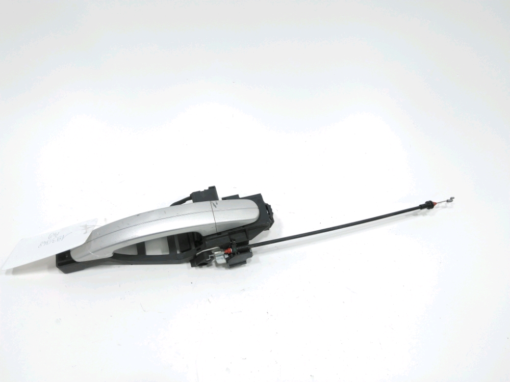 Poignee exterieure avant droite